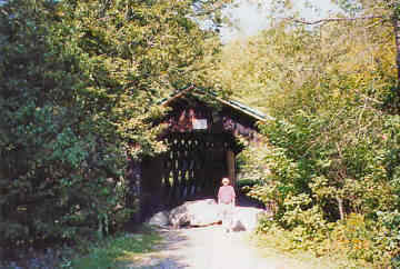 Creamery Bridge. Photo by Liz Keating, September 20, 2005